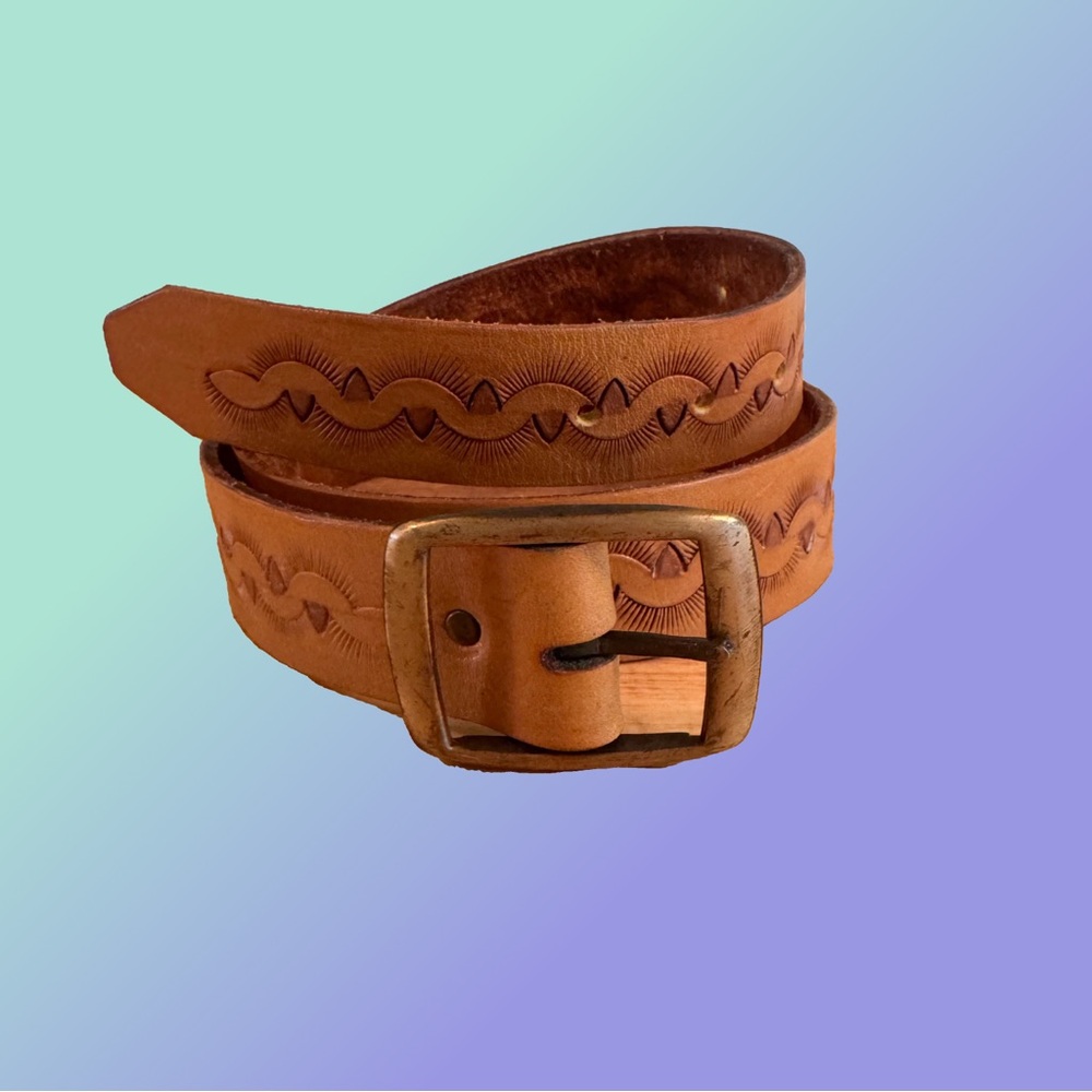 Vintage Tan Carved Leather Belt